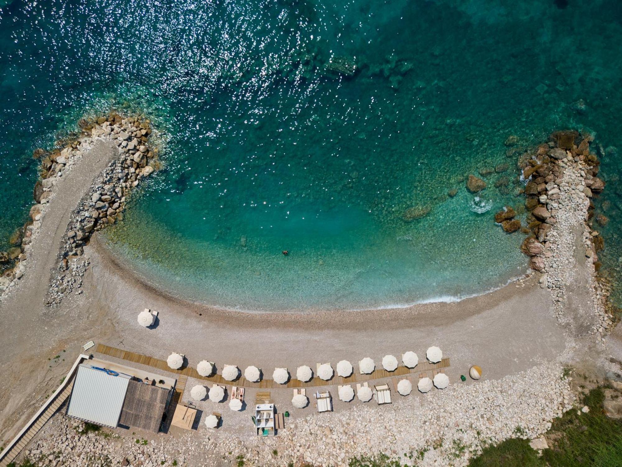 Ananti Resort, Residences & Beach Club - The Leading Hotels Of The World Светі-Стефан Екстер'єр фото