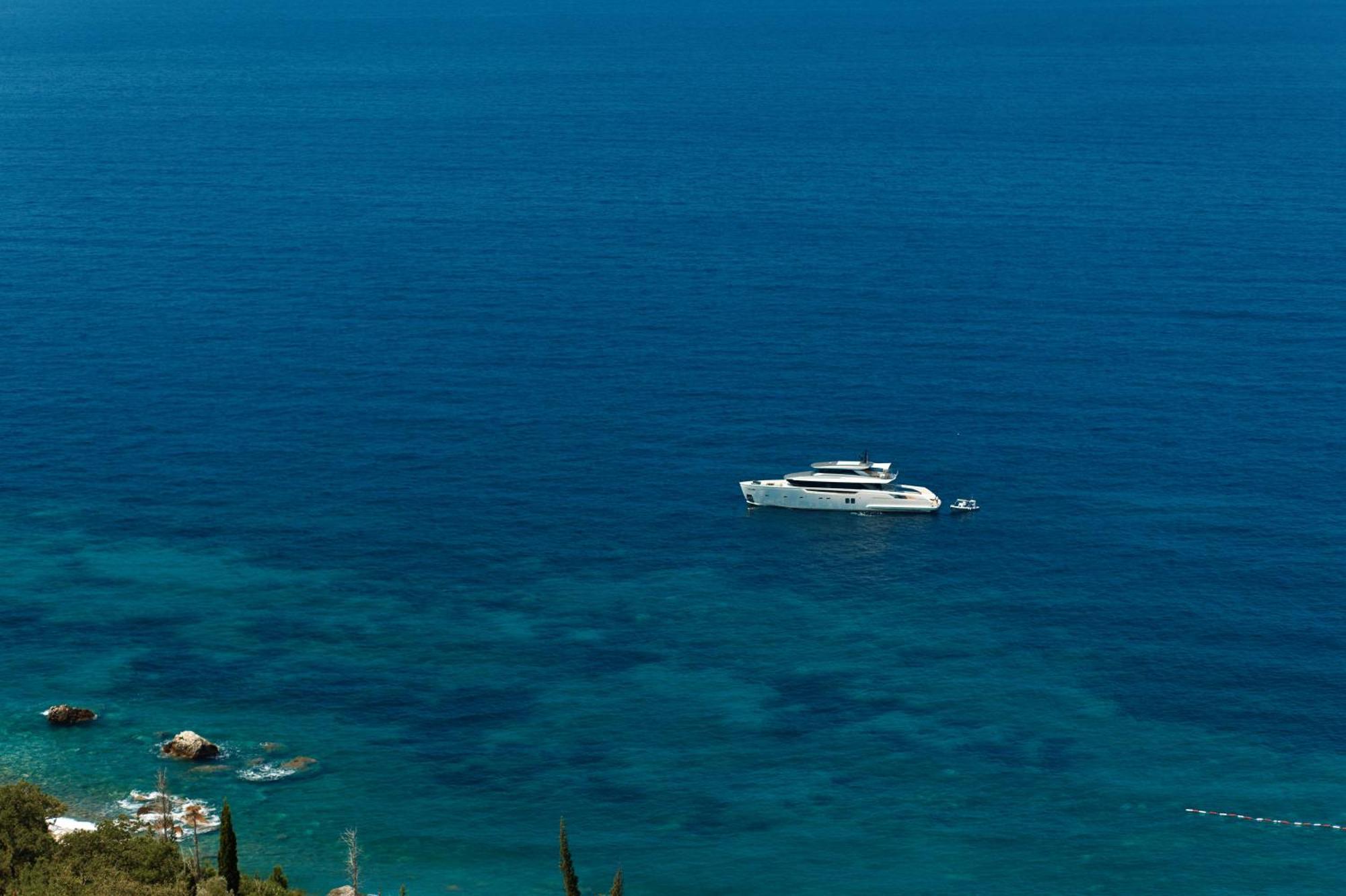 Ananti Resort, Residences & Beach Club - The Leading Hotels Of The World Светі-Стефан Екстер'єр фото